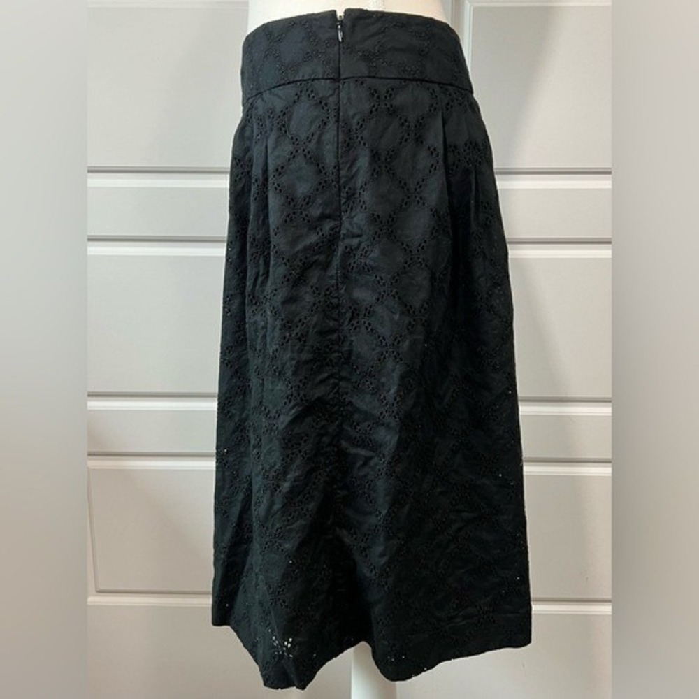 Loft Eyelet Skirt A-Line Pleated Black Career Casual Knee Length Size 4 - Picture 4 of 10